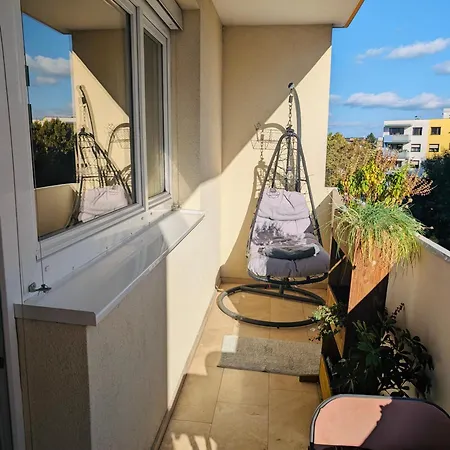 Modern Living - Free Parking & Self Check-in * Graz